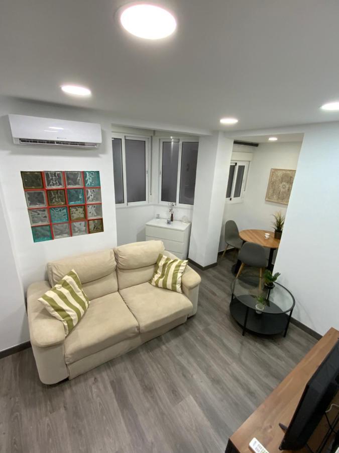 Mendoza Apartamentos Málaga Exterior foto
